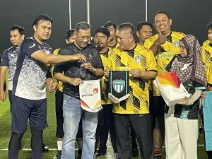 Bola-Persahabatan-O2-6